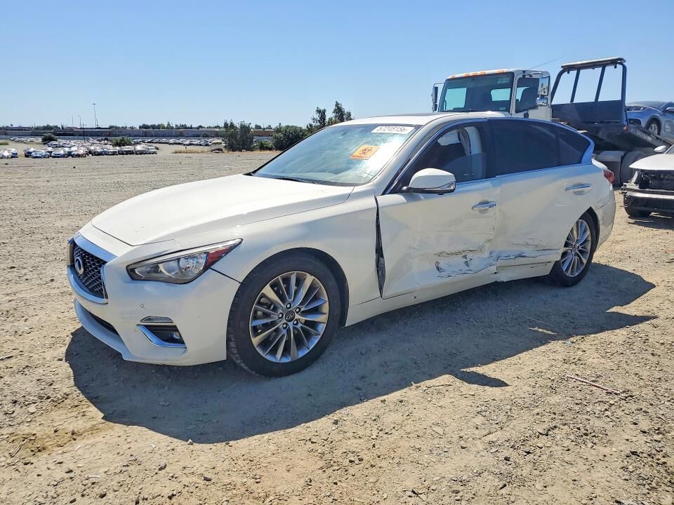 2021 INFINITI Q50