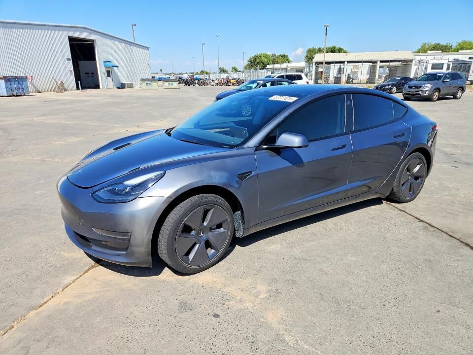 2023 TESLA Model 3