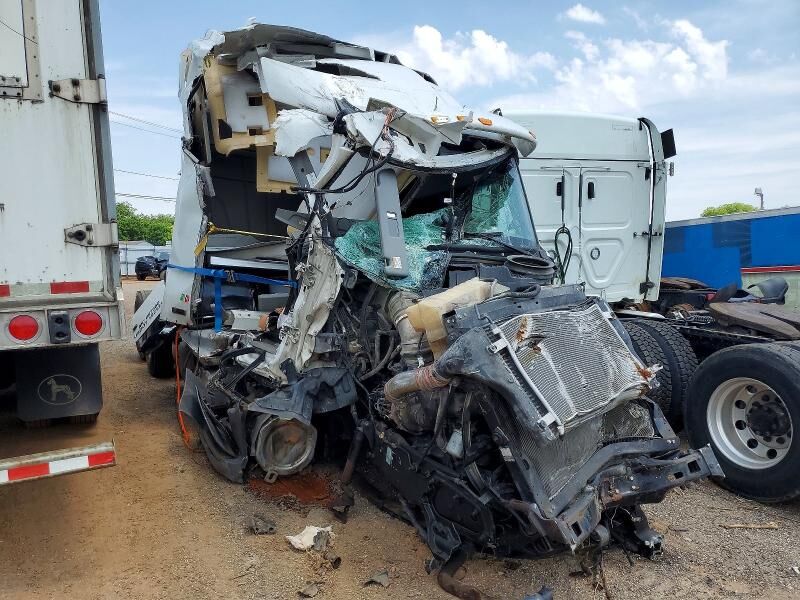 2020 PETERBILT 579