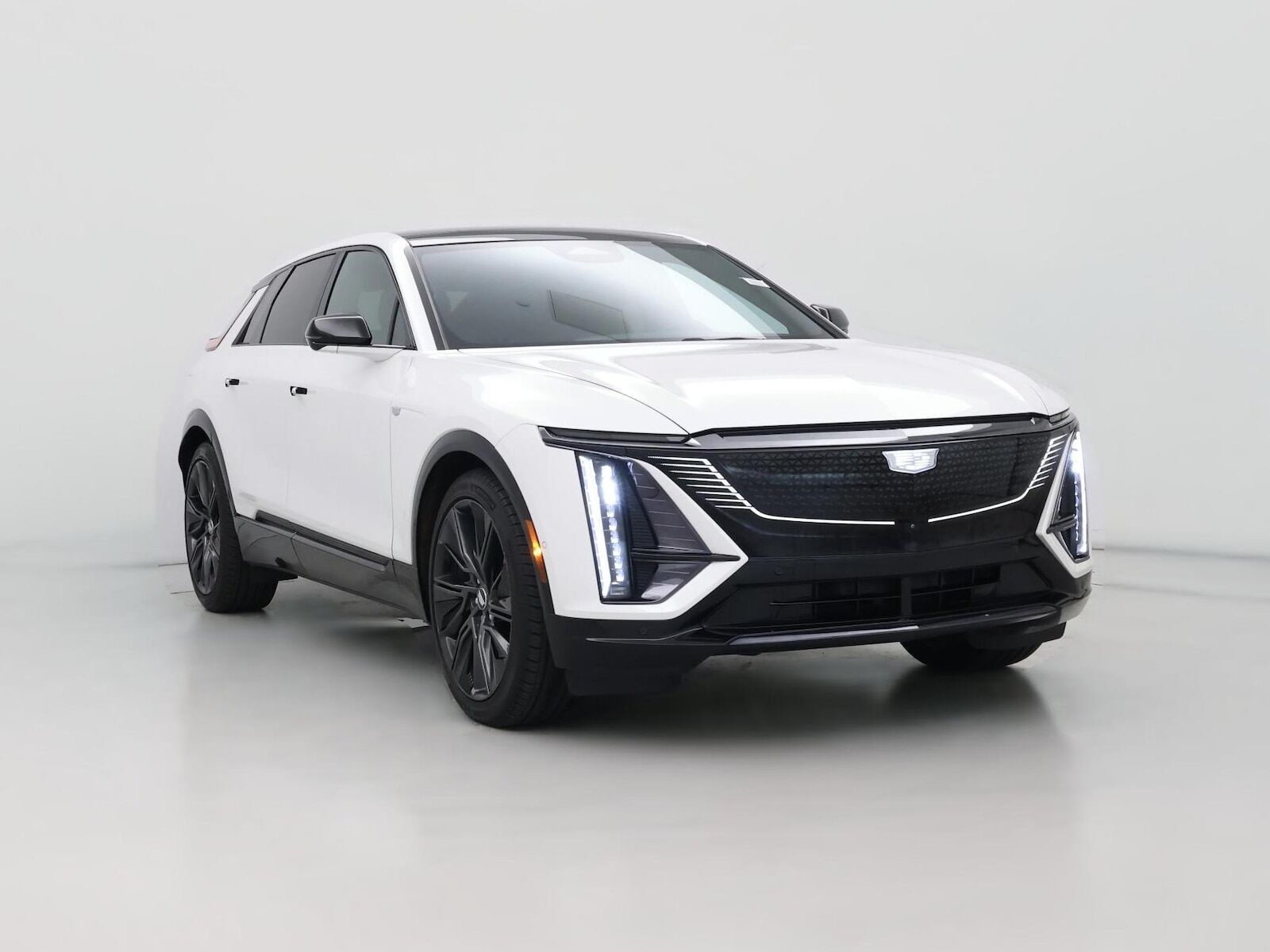 2024 CADILLAC Lyriq