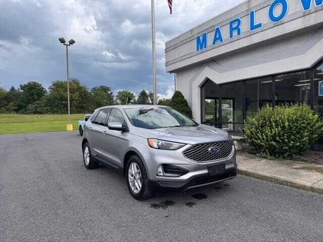 2023 FORD Edge