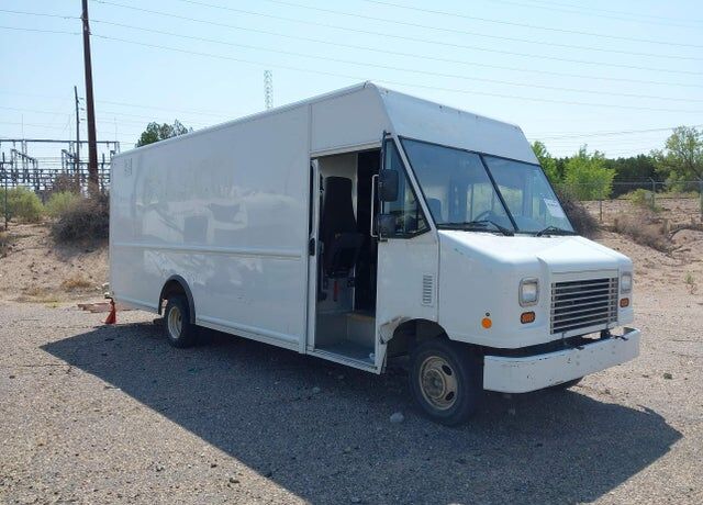 2016 FORD E-450