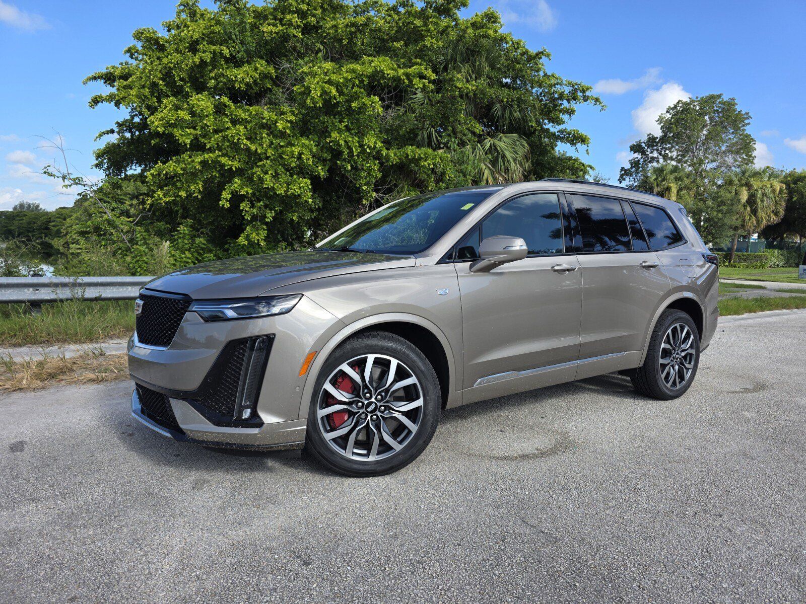 2023 CADILLAC XT6