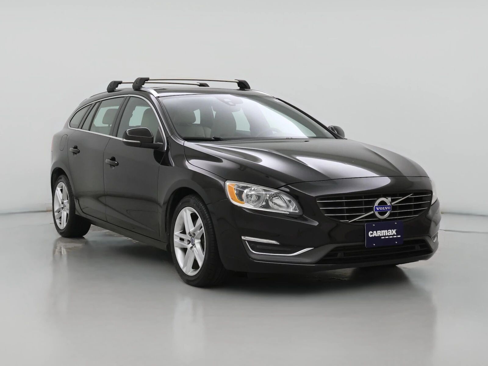 2015 VOLVO V60