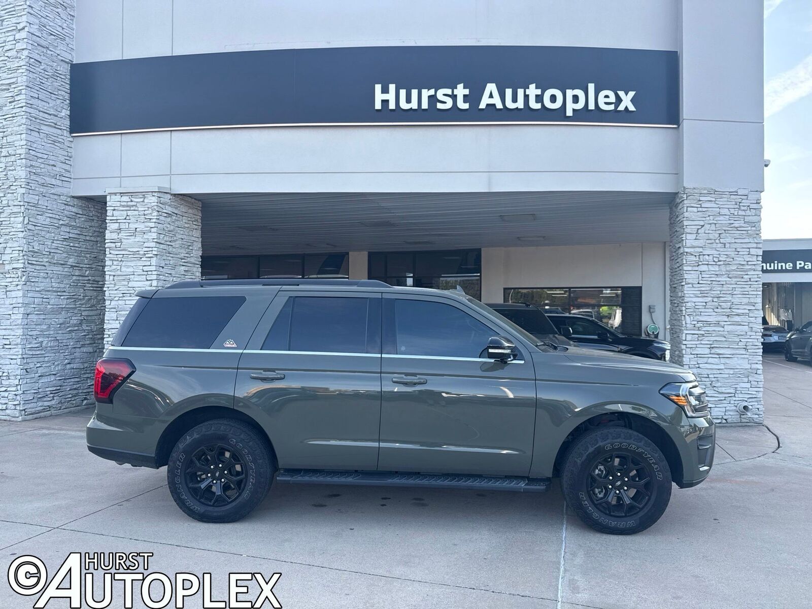 2024 FORD Expedition