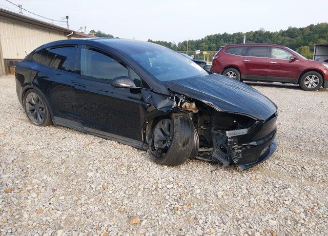 2026 TESLA Model X