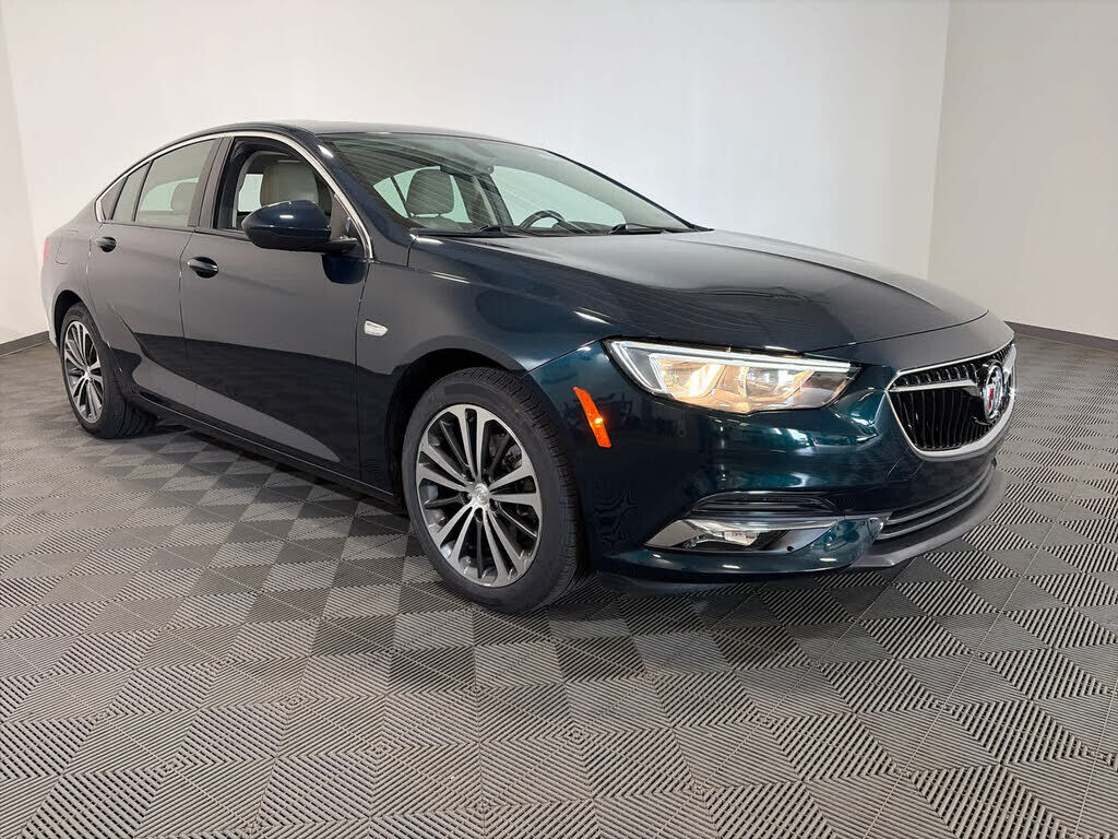 2018 BUICK Regal