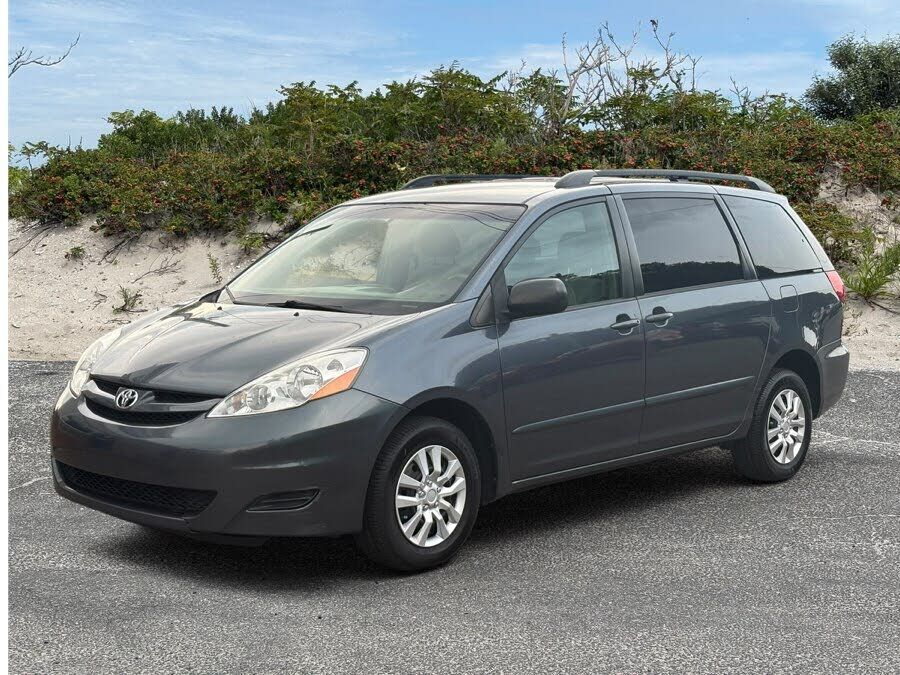 2006 TOYOTA Sienna