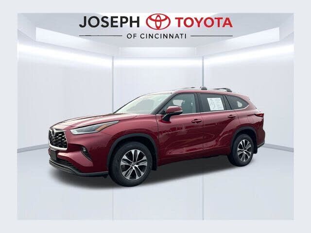 2021 TOYOTA Highlander