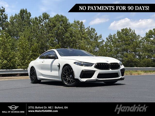 2023 BMW M8