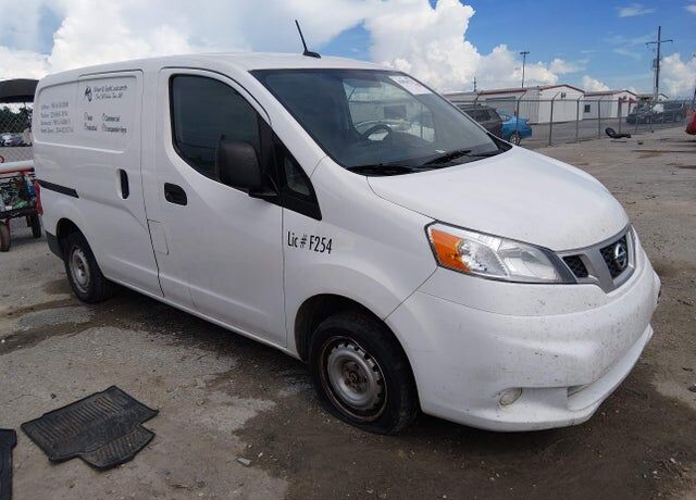2020 NISSAN NV200