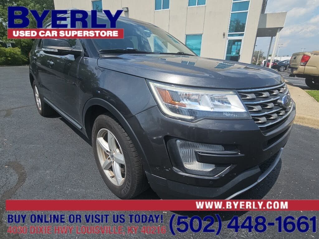 2017 FORD Explorer
