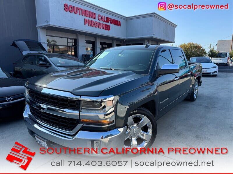 2017 CHEVROLET Silverado