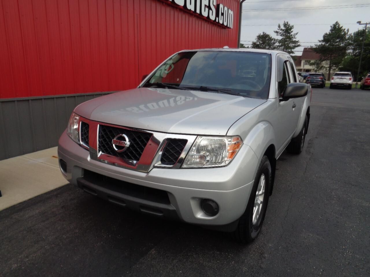 2017 NISSAN Frontier