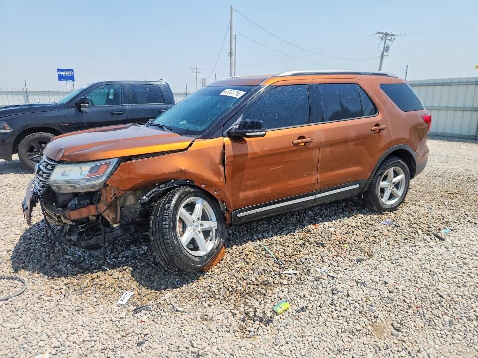 2017 FORD Explorer