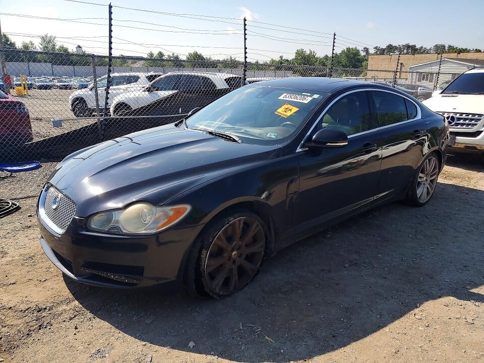2010 JAGUAR XF
