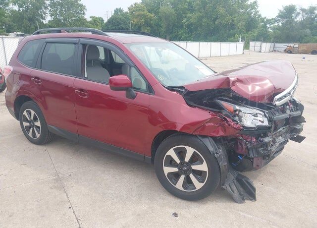 2018 SUBARU Forester