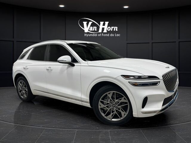 2025 GENESIS GV70