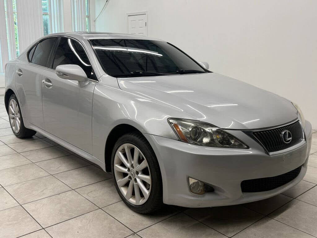 2009 LEXUS IS