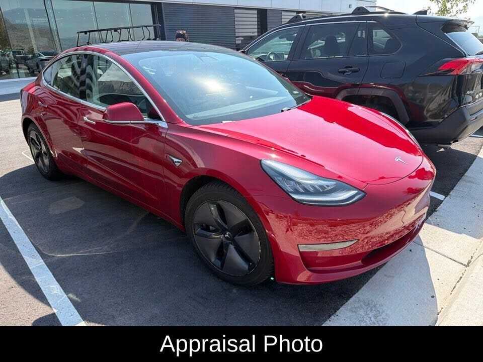 2018 TESLA Model 3