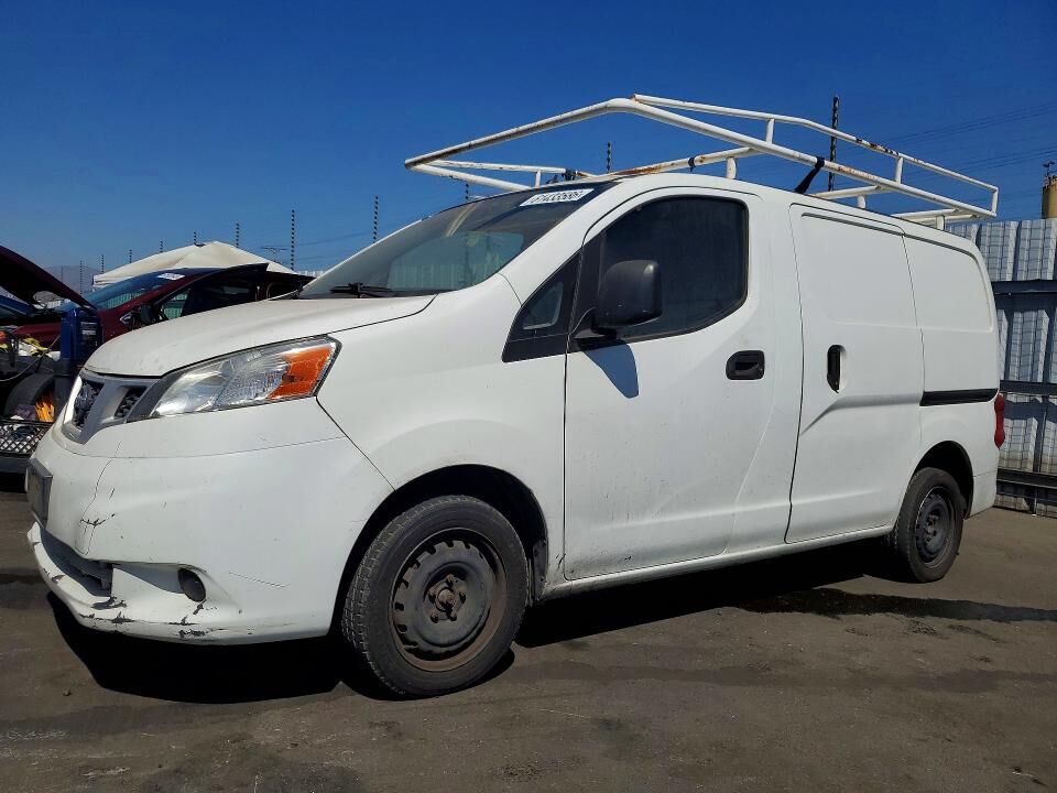 2015 NISSAN NV200