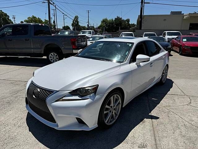2016 LEXUS IS