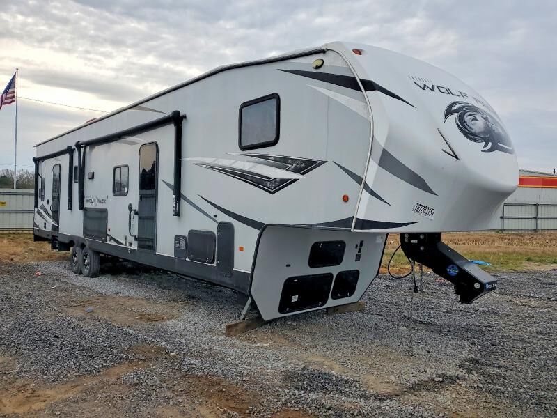 2021 FOREST RIVER Cherokee Toy Hauler