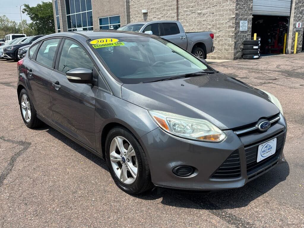 2014 FORD Focus