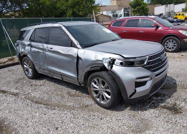 2022 FORD Explorer