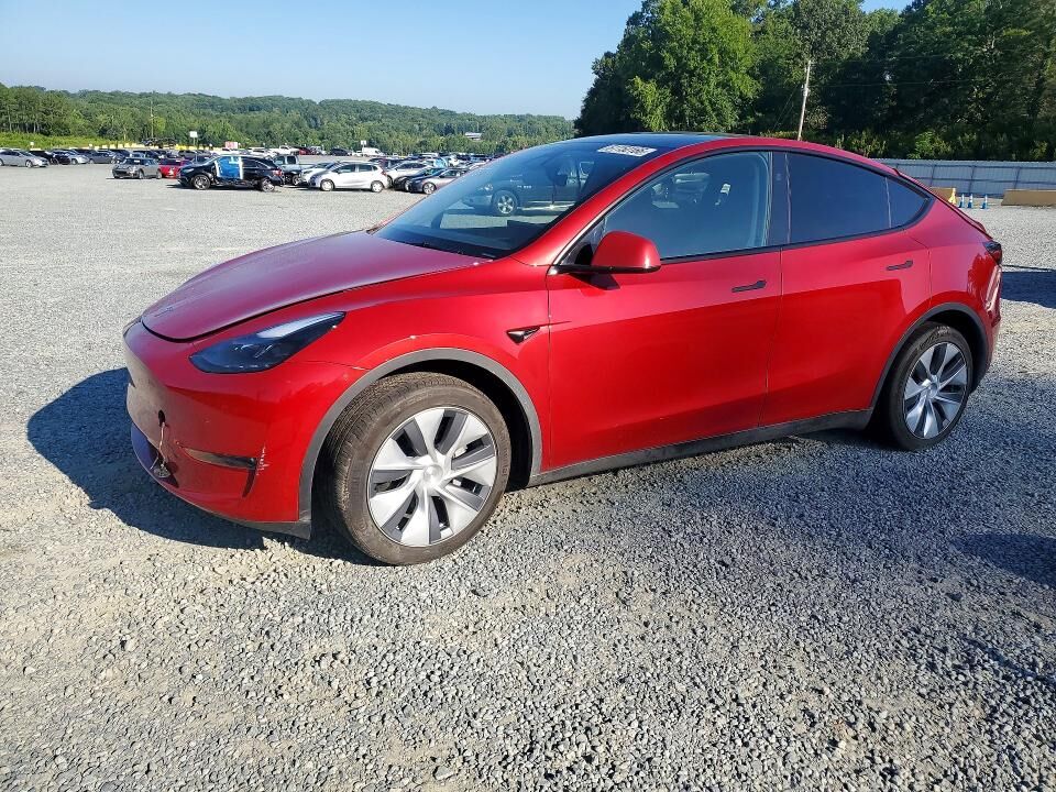 2023 TESLA Model Y