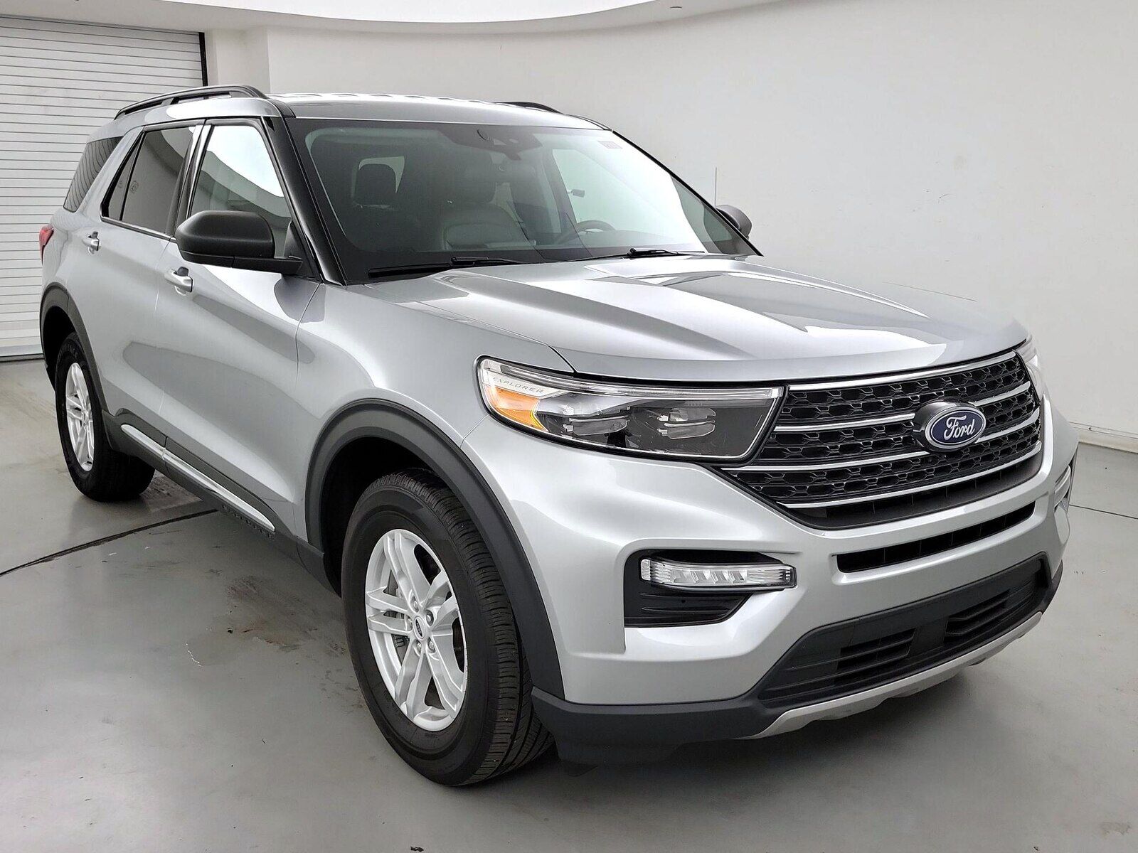 2024 FORD Explorer