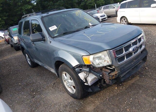 2010 FORD Escape