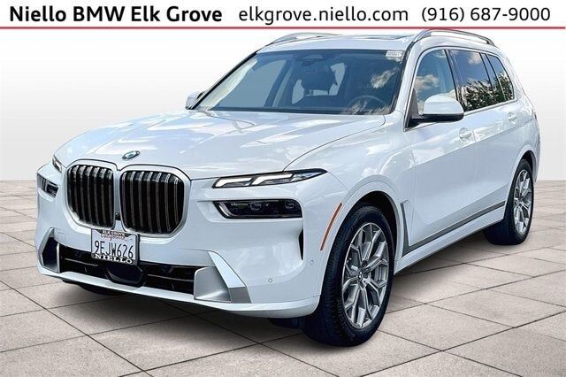 2023 BMW X7