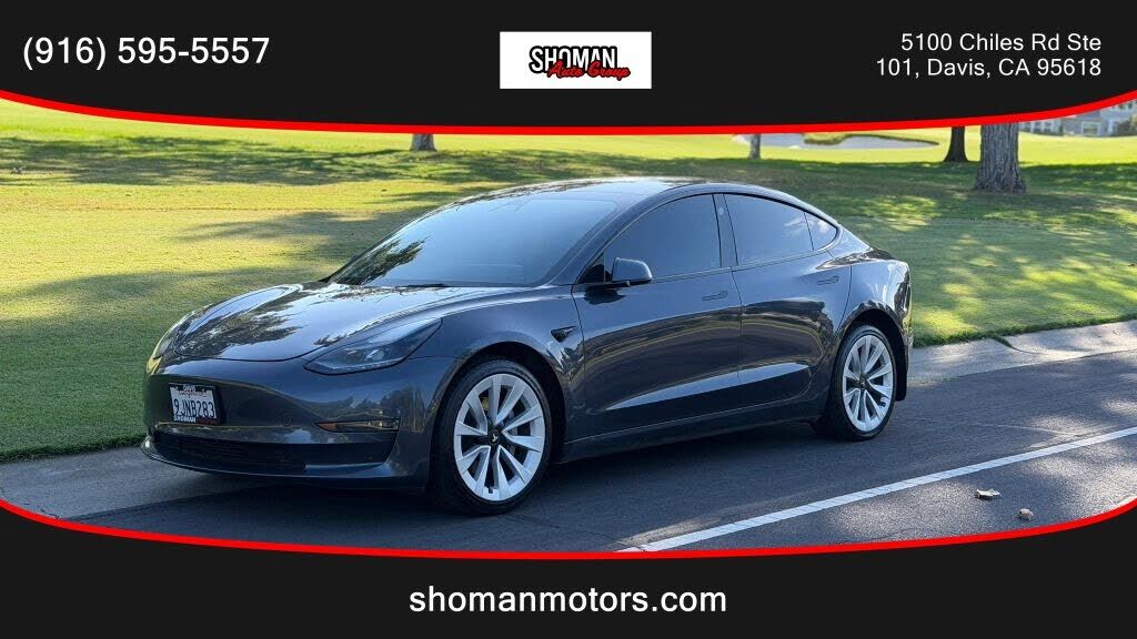2022 TESLA Model 3