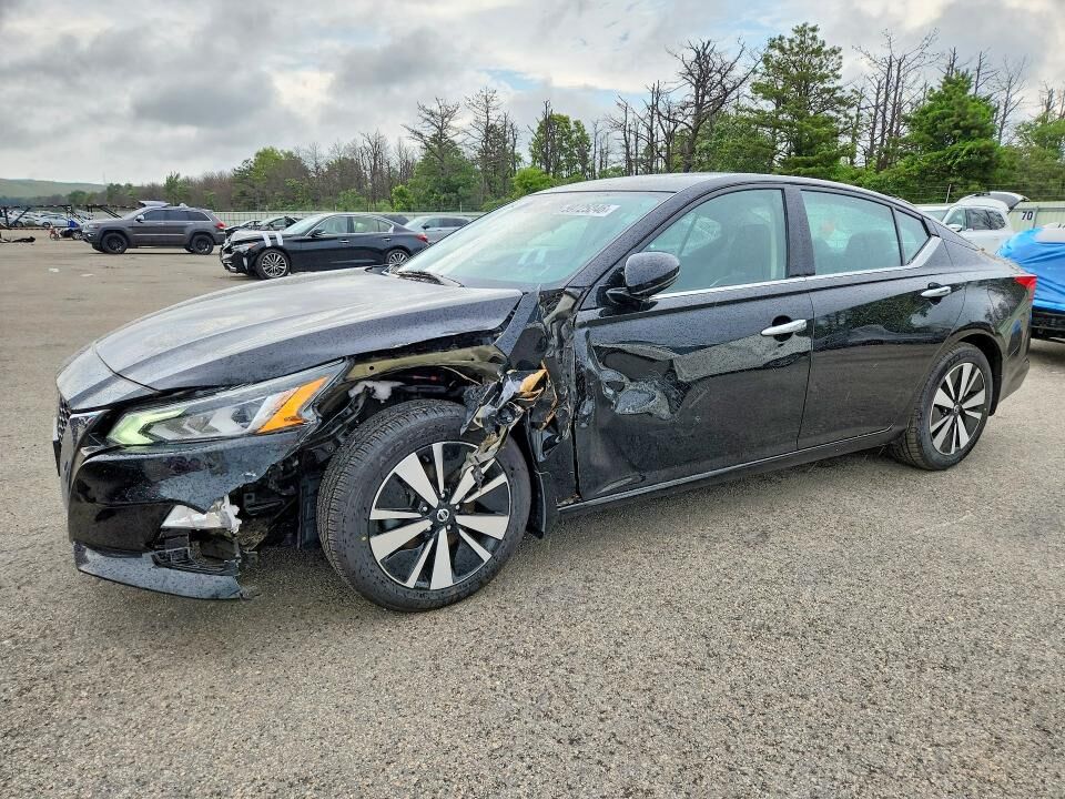 2021 NISSAN Altima