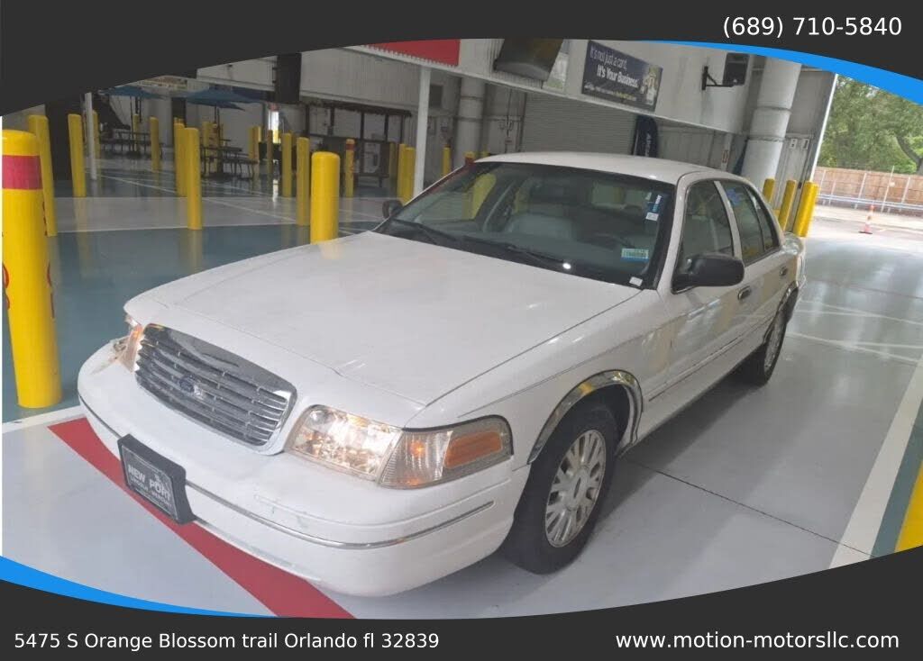 2003 FORD Crown Victoria