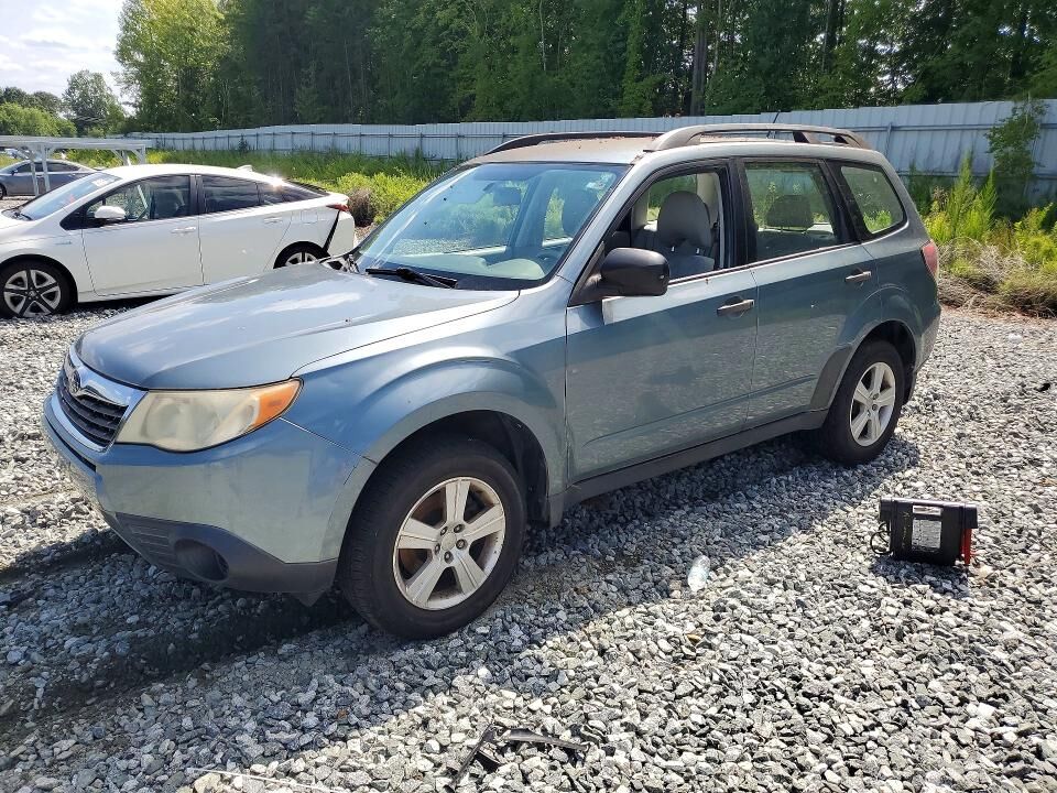 2010 SUBARU Forester