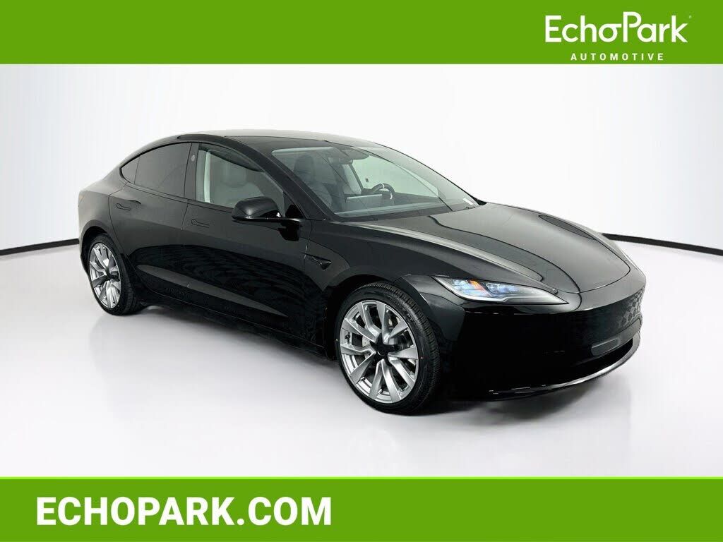 2024 TESLA Model 3