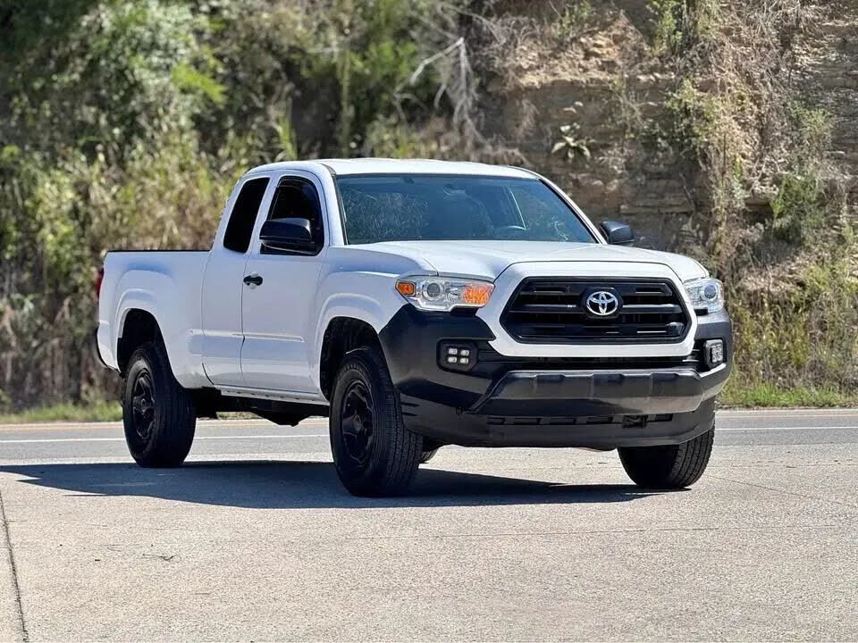 2016 TOYOTA Tacoma