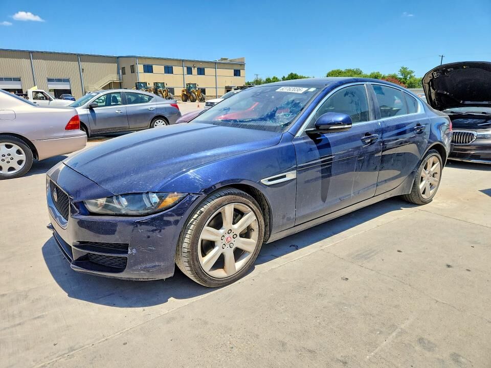 2017 JAGUAR XE