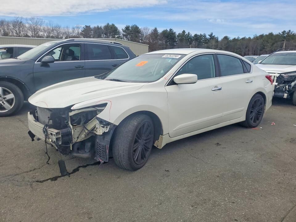 2016 NISSAN Altima