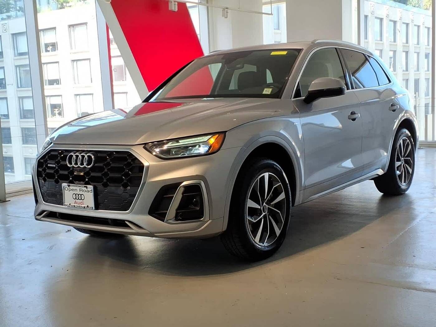 2022 AUDI Q5