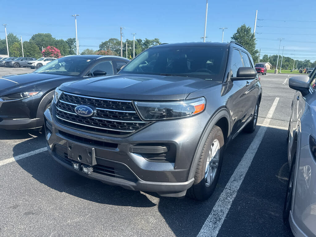 2020 FORD Explorer