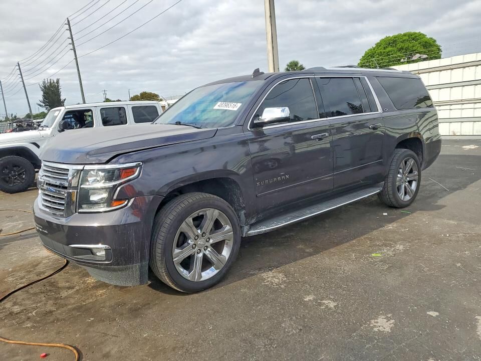 2016 CHEVROLET Suburban