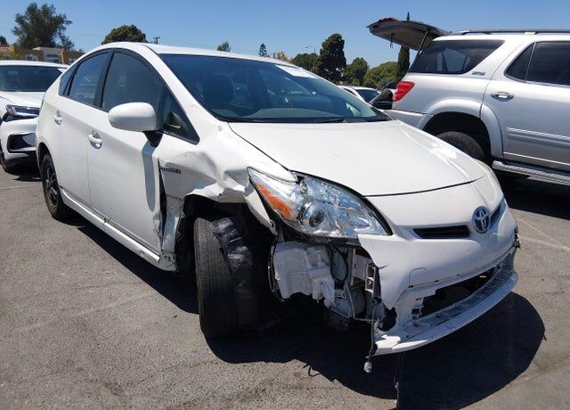 2013 TOYOTA PRIUS