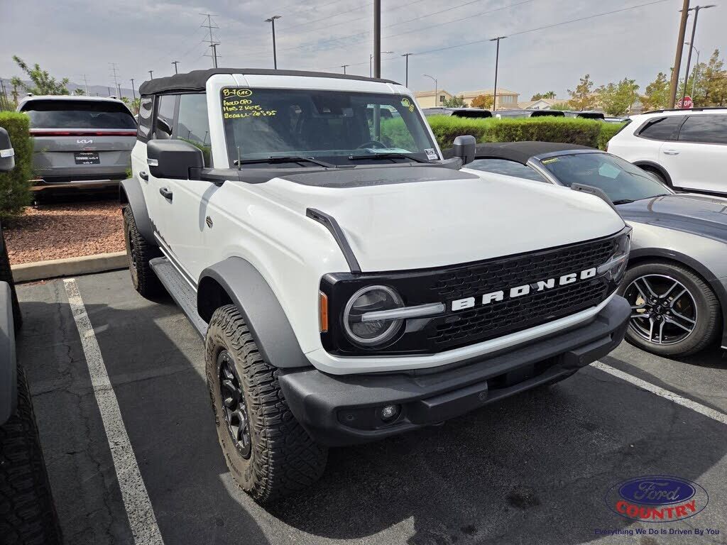 2022 FORD Bronco