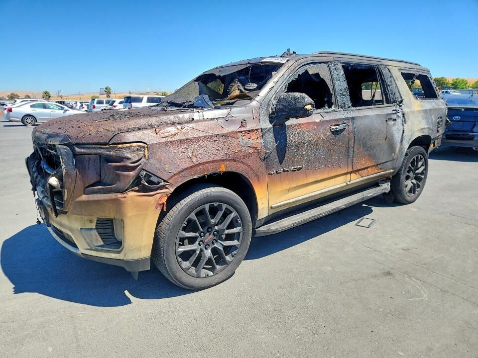 2023 GMC Yukon XL