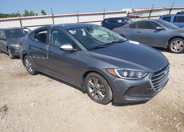 2018 HYUNDAI Elantra