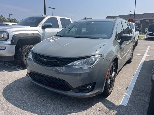 2020 CHRYSLER Pacifica