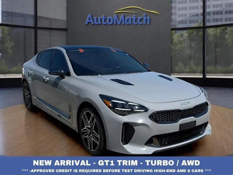 2022 KIA Stinger